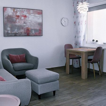 Apartman Bonbon Belisce المظهر الخارجي الصورة