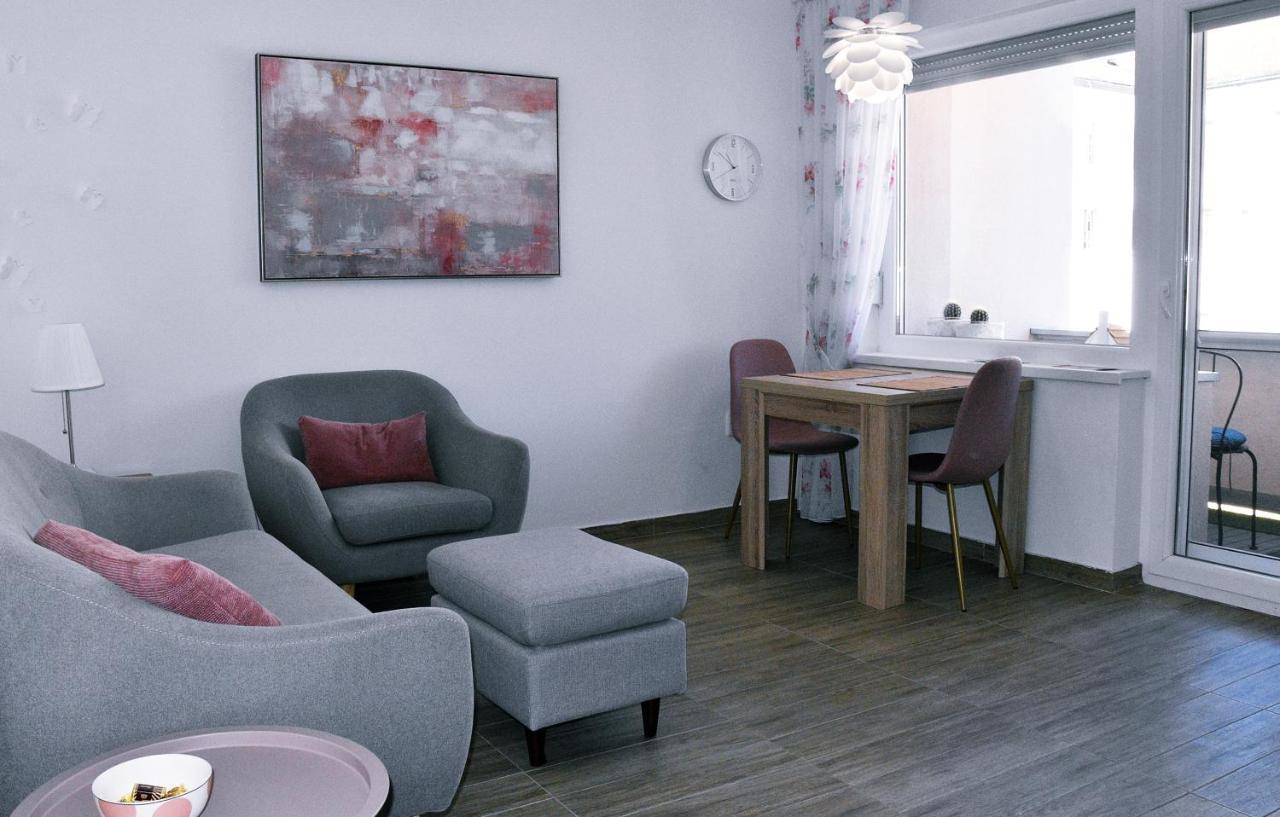 Apartman Bonbon Belisce المظهر الخارجي الصورة